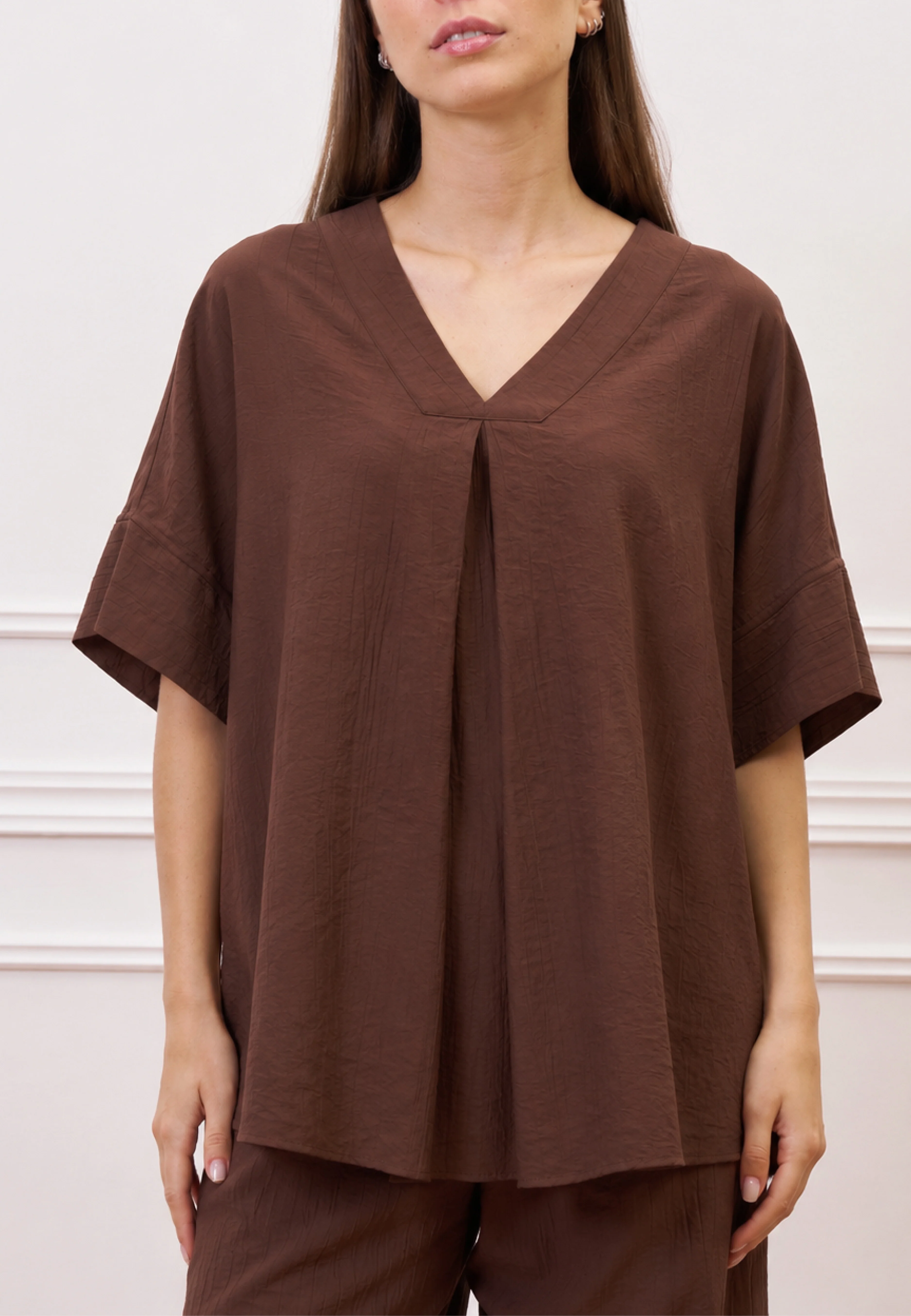 Blusa ampia effetto stropicciato - NOCCIOLA