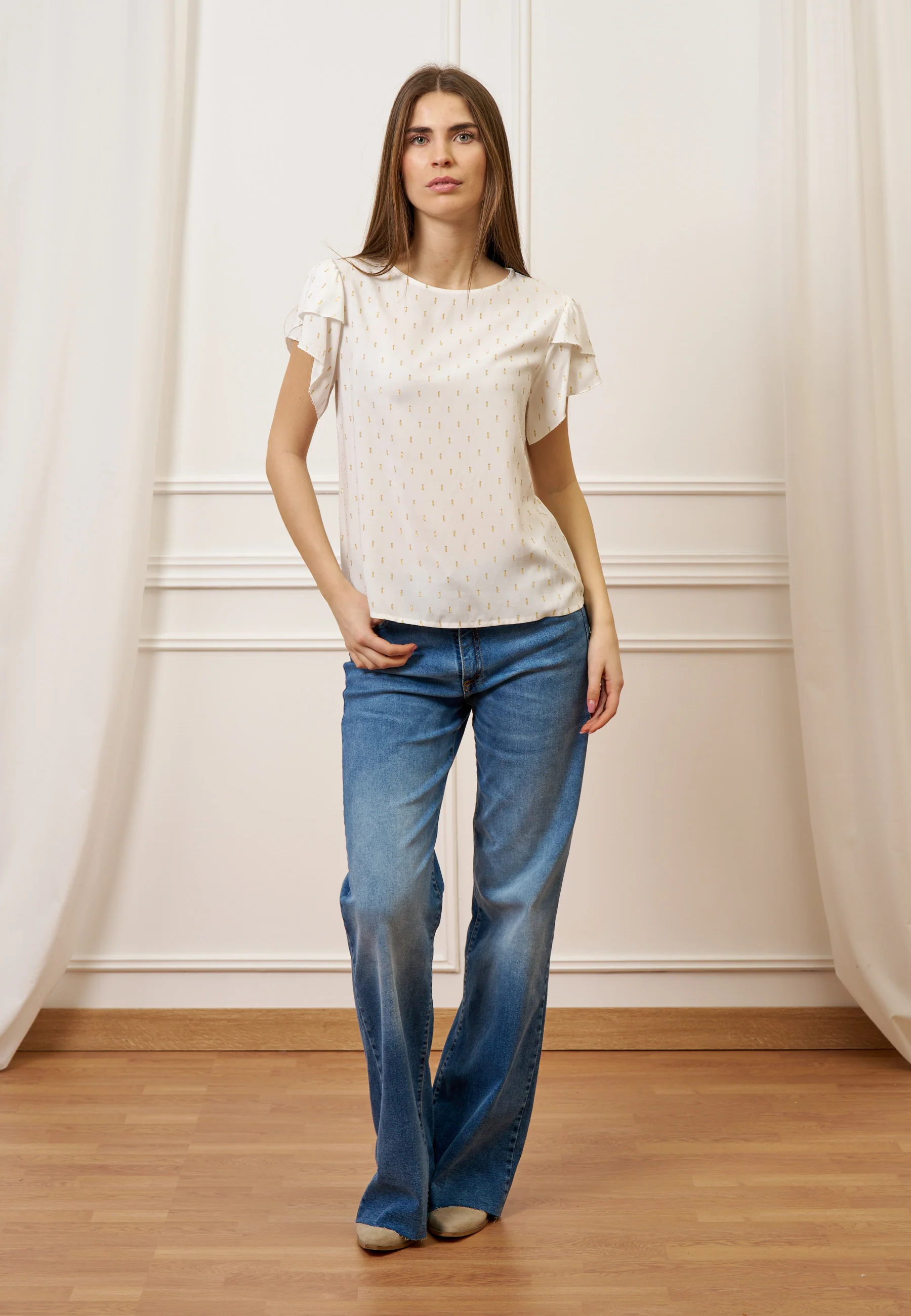 Blusa con maniche a petalo - AVORIO - Image 4