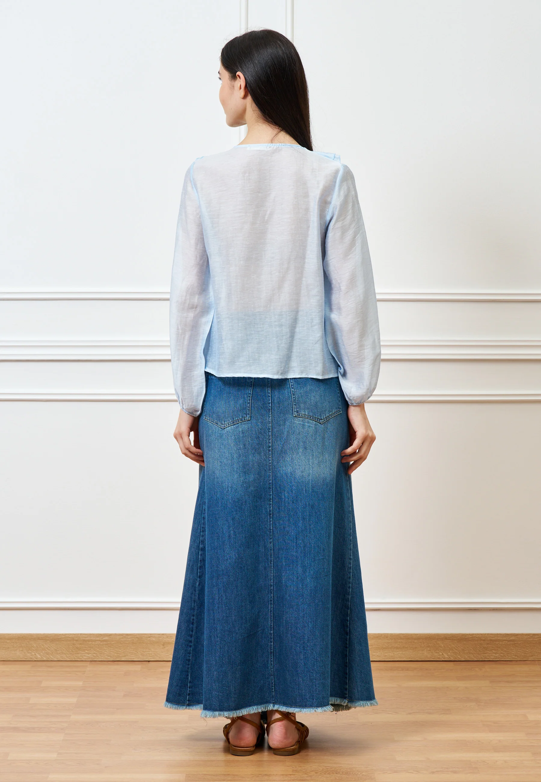 Blusa con volant frontale in mussola - AZZURRO - Image 4