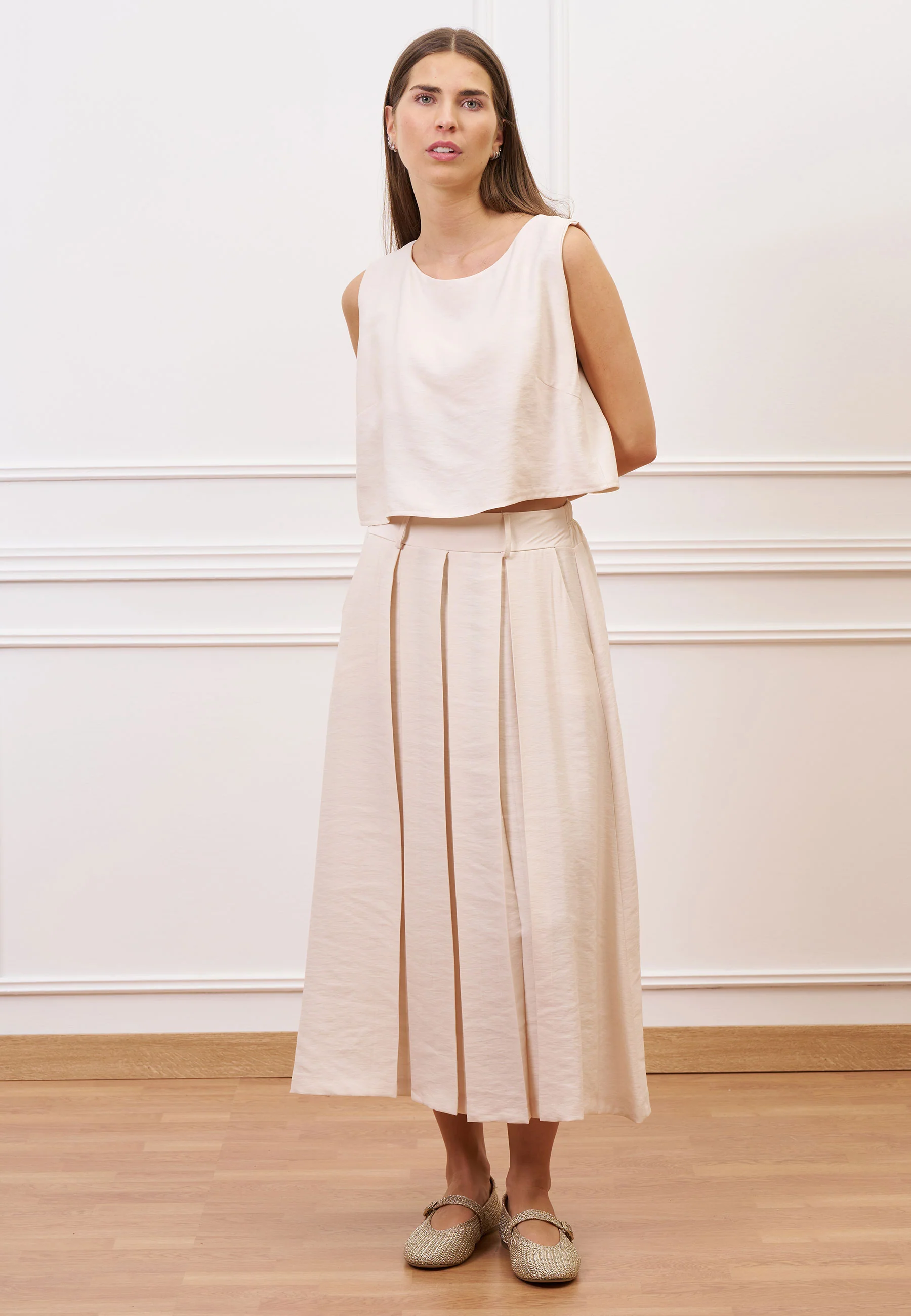 Blusa crop smanicata in viscosa - AVORIO - Image 4