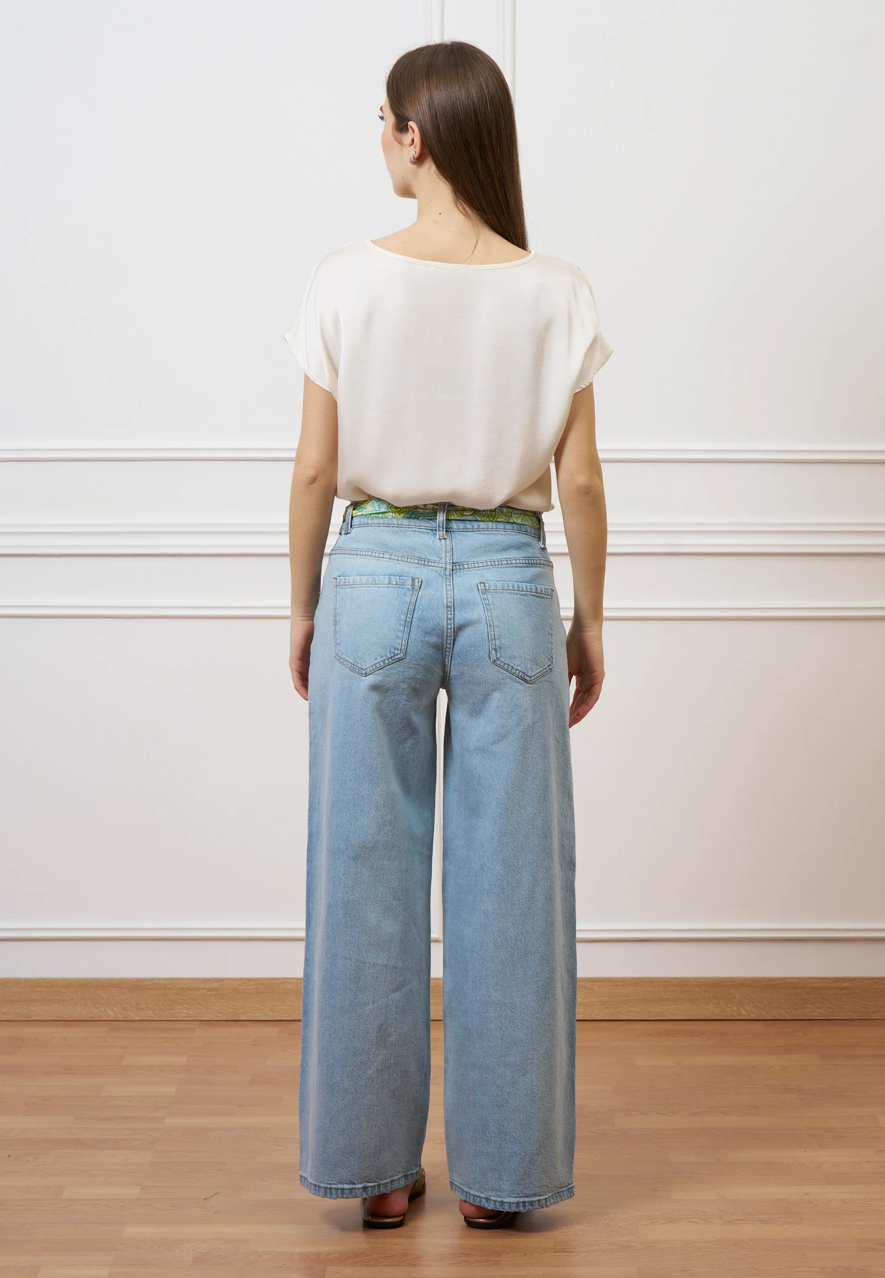 Blusa in raso a maniche corte - AVORIO - Image 5