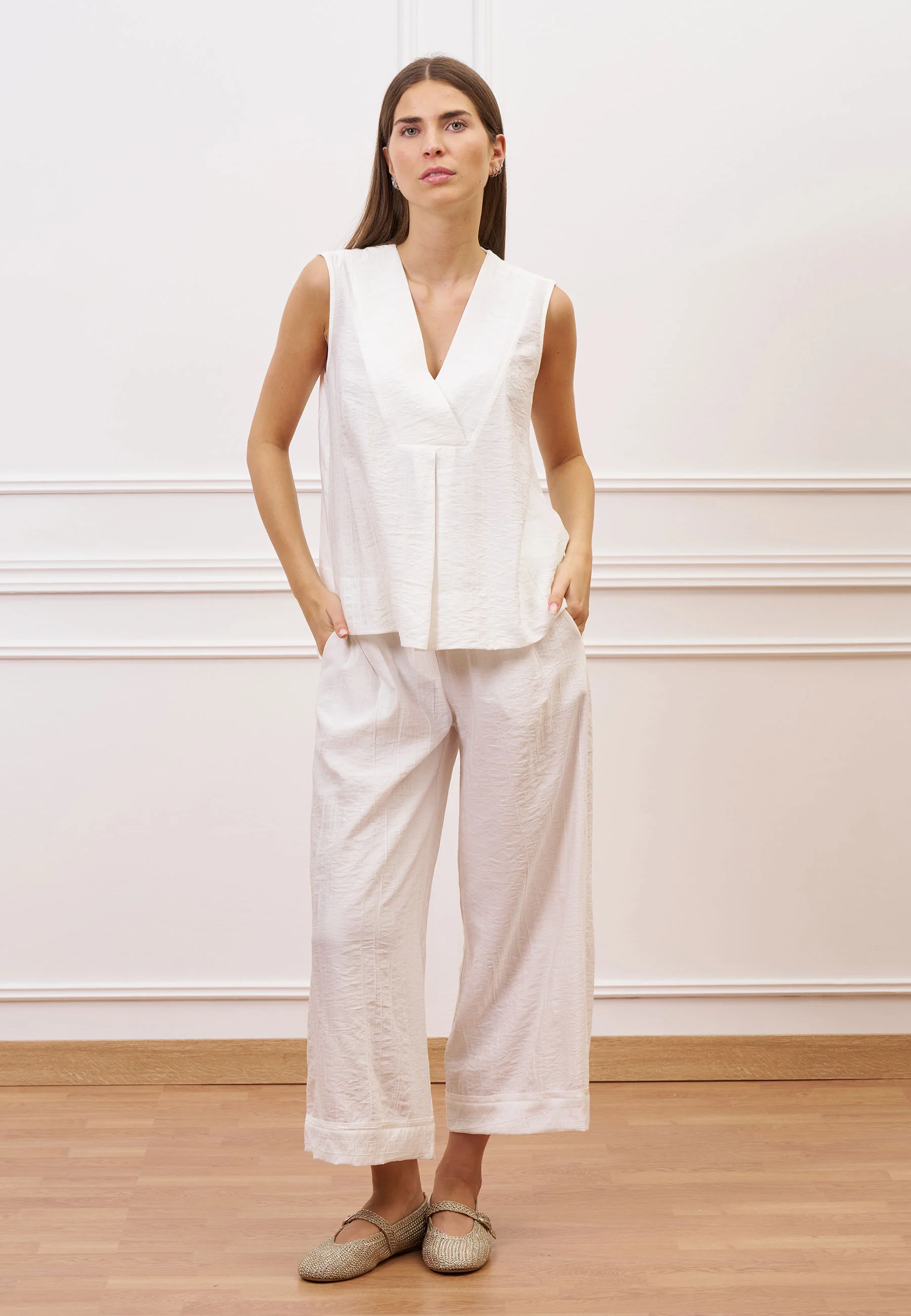 Blusa smanicata effetto stropicciato - BIANCO - Image 3