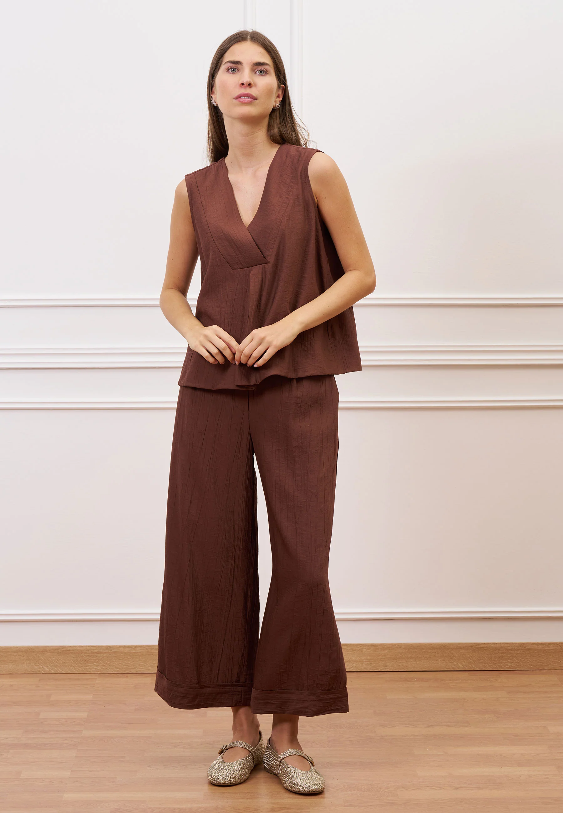Blusa smanicata effetto stropicciato - NOCCIOLA - Image 2