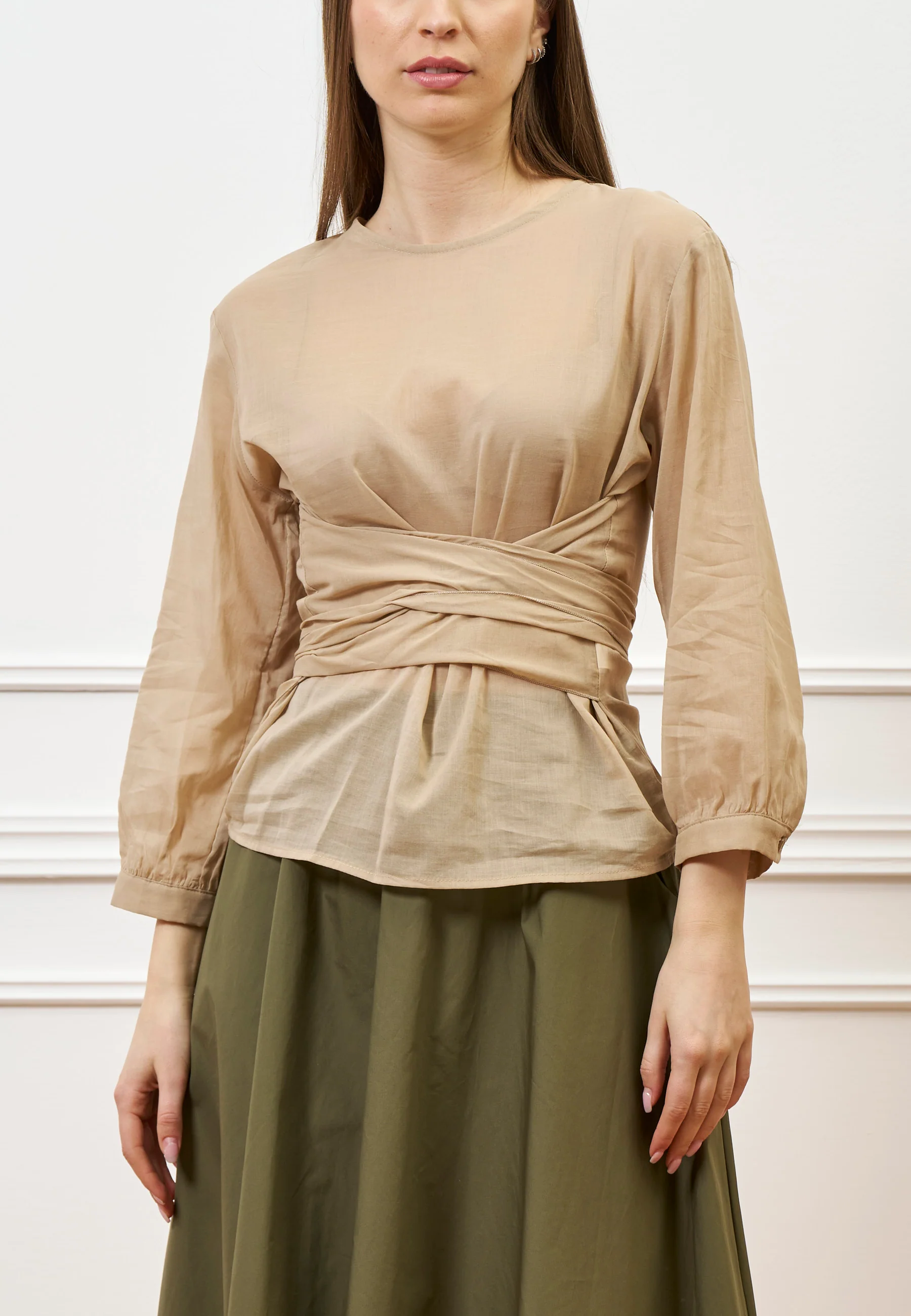 Blusa voile con fusciacca - BEIGE
