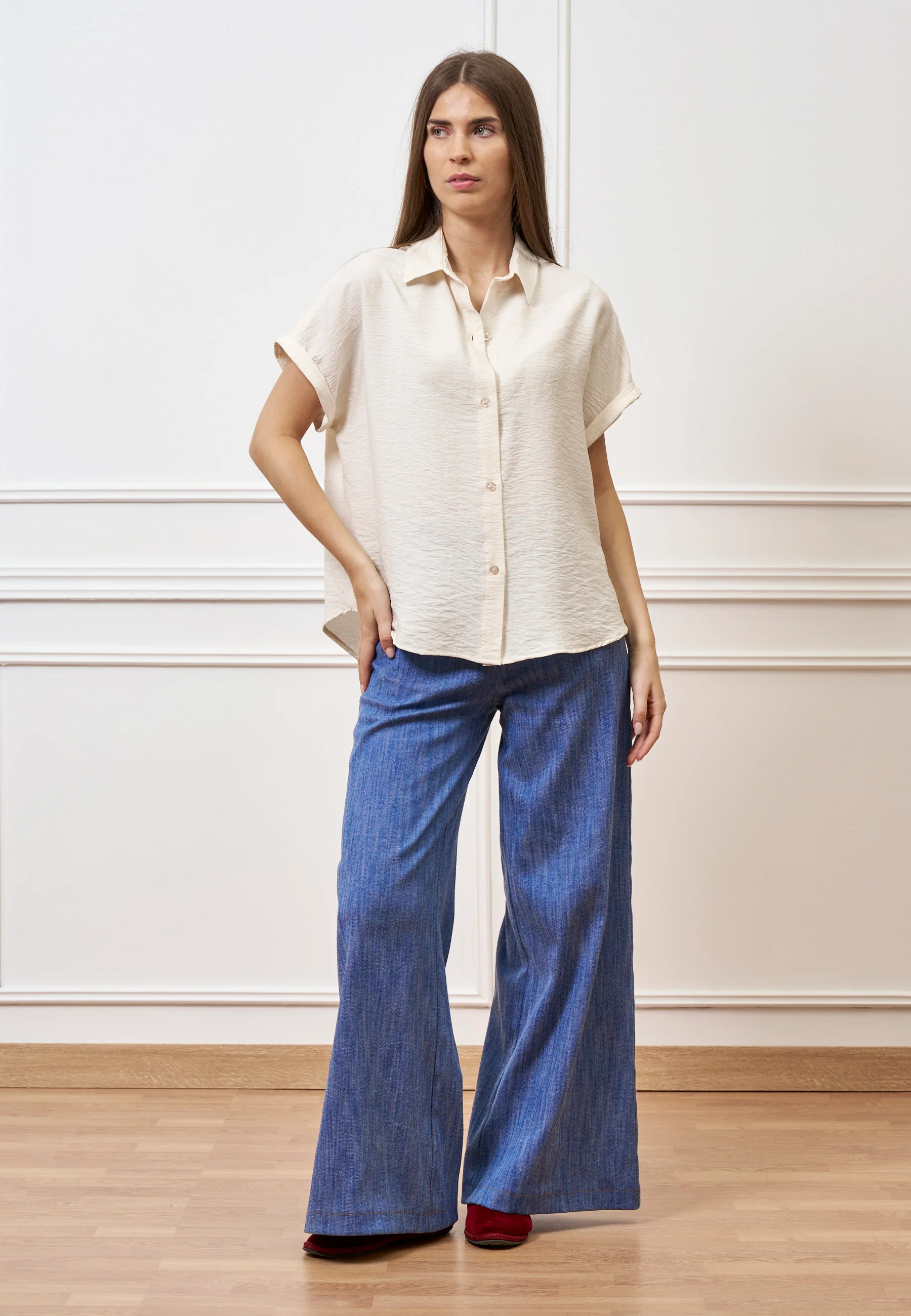 Camicia ampia in viscosa con maniche corte  - BEIGE - Image 5