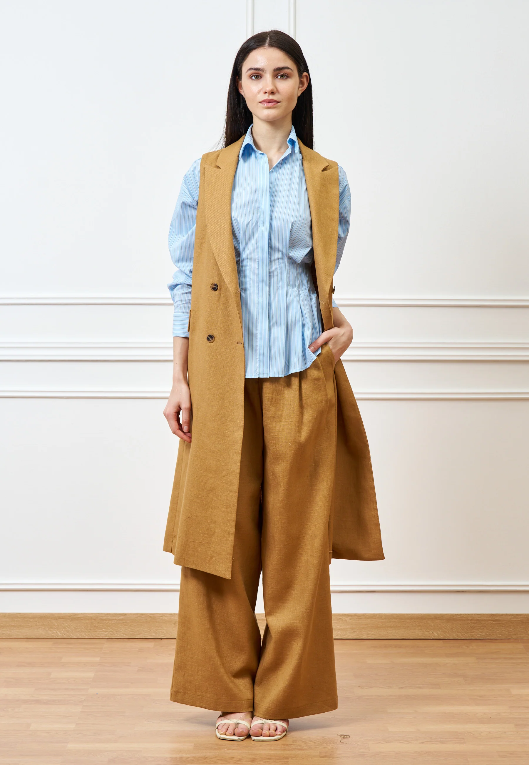 Cappotto lungo smanicato - CAMMELLO - Image 5