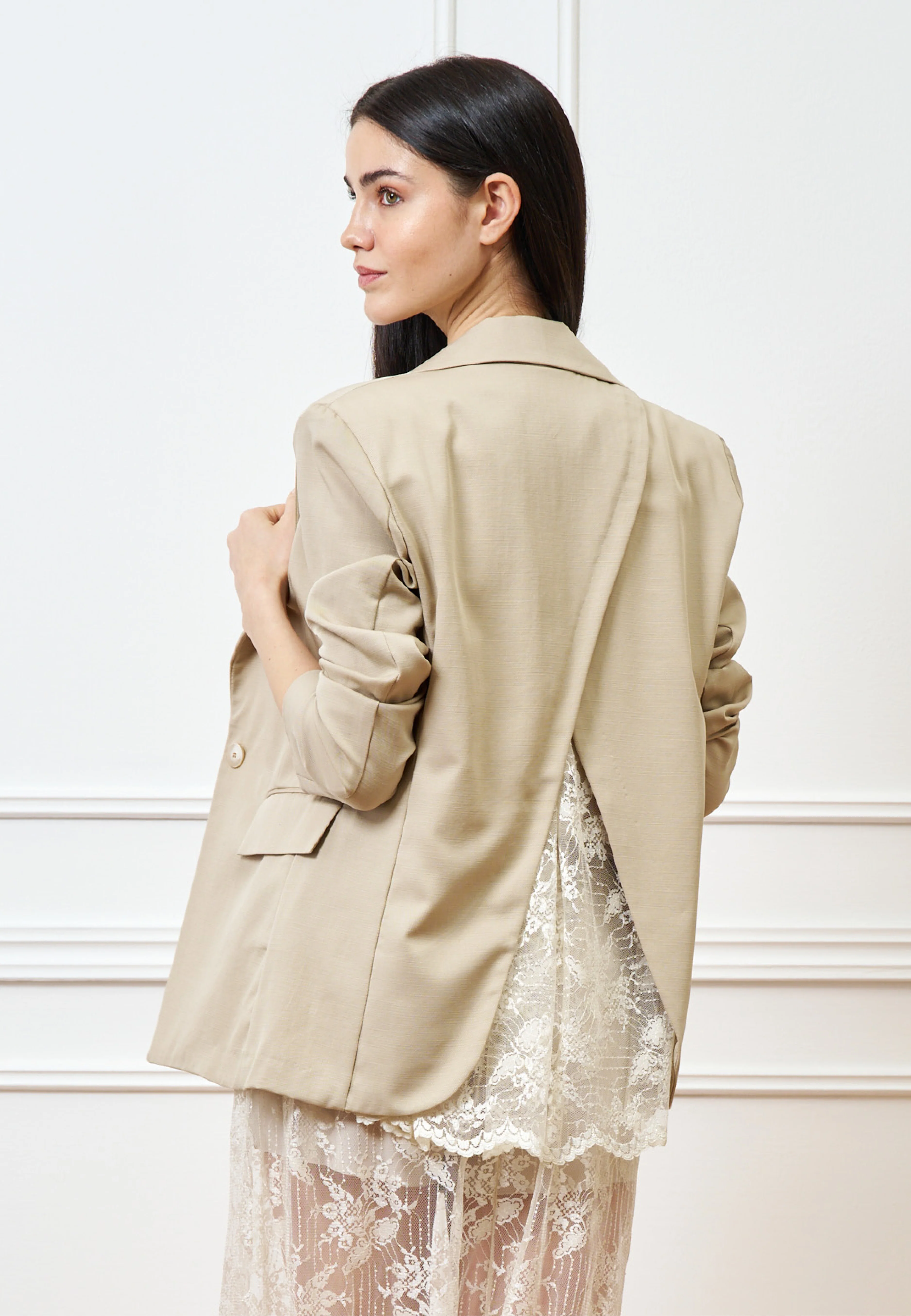 Giacca inserto retro in pizzo - BEIGE