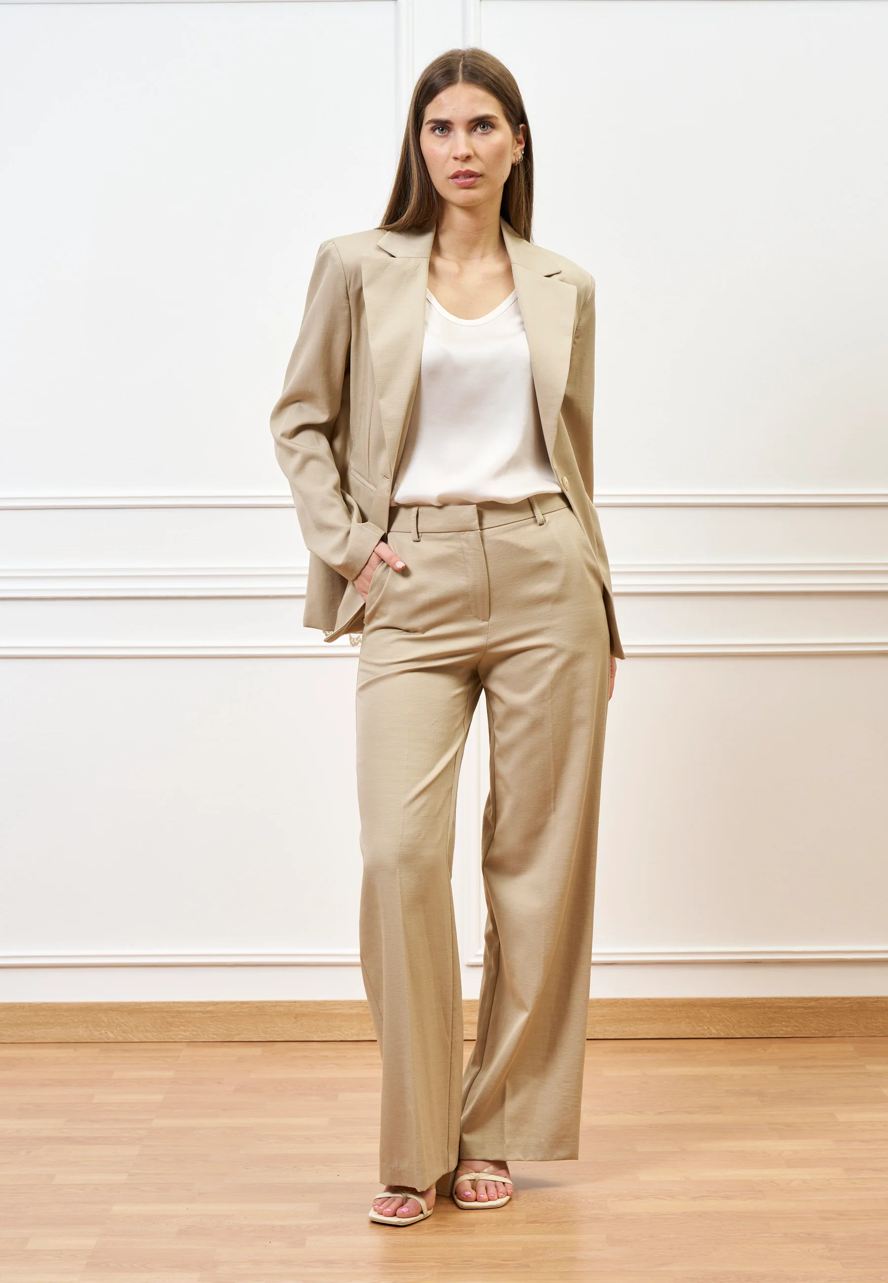 Giacca inserto retro in pizzo - BEIGE - Image 10