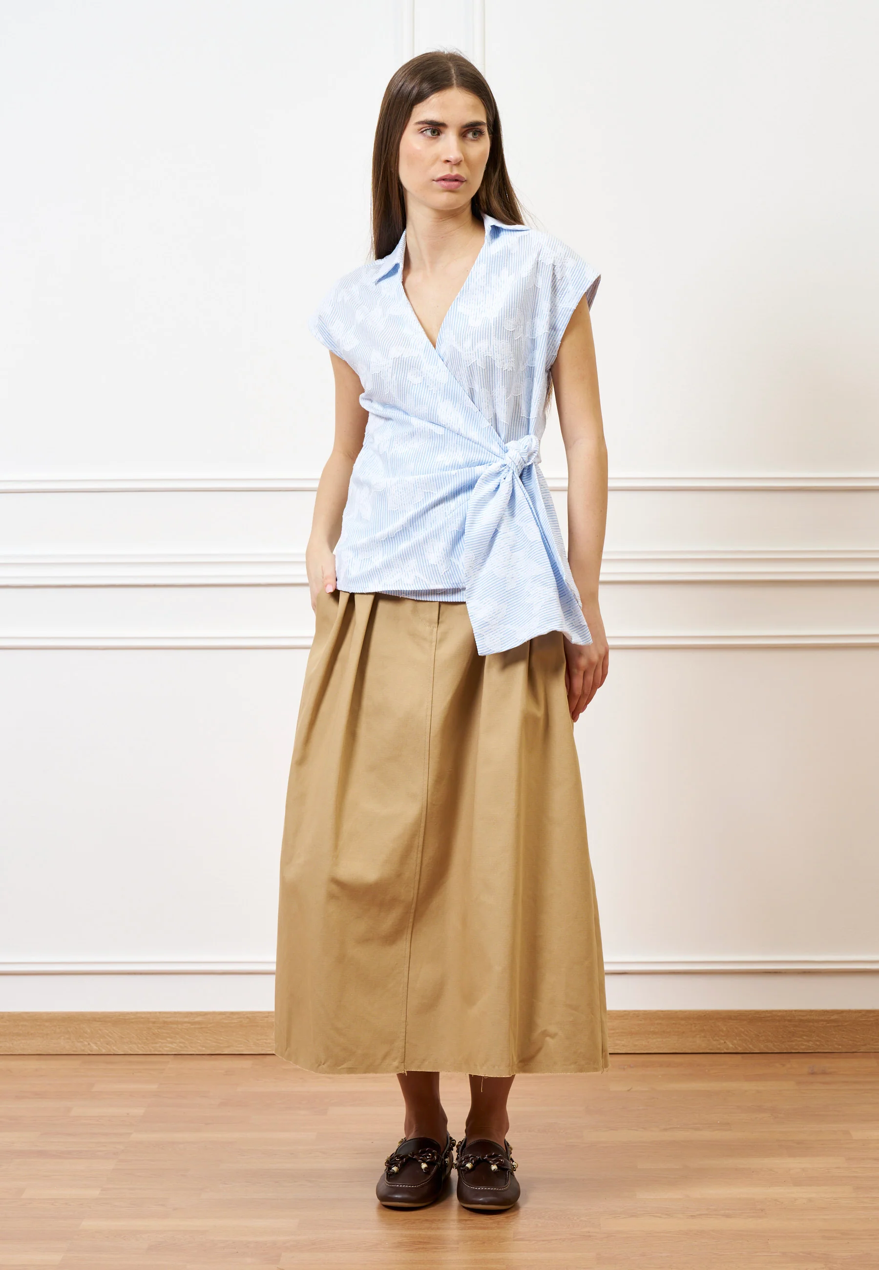 Gonna midi con pinces in vita - BEIGE - Image 5