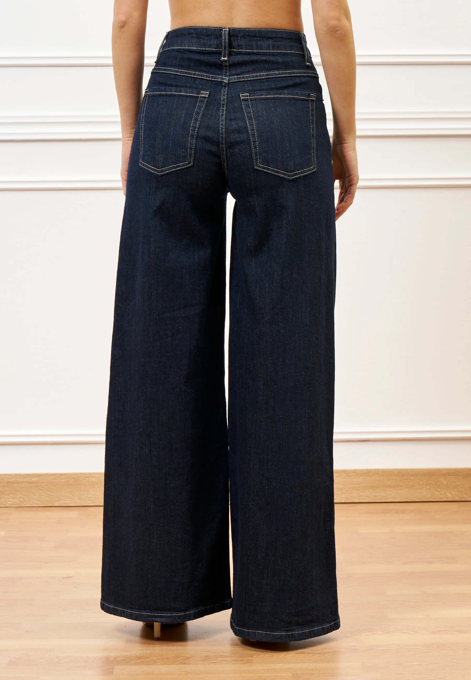 Jeans a vita alta con gamba ampia - JEANS - Image 5