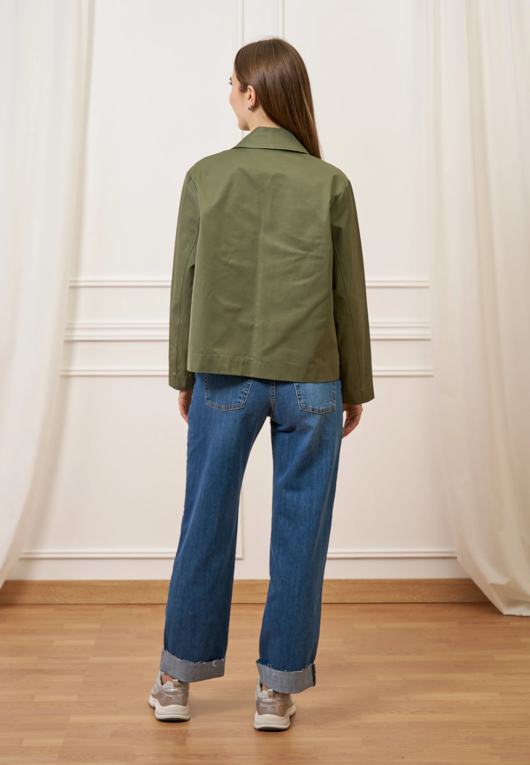 Jeans a vita alta con risvolto - JEANS - Image 9