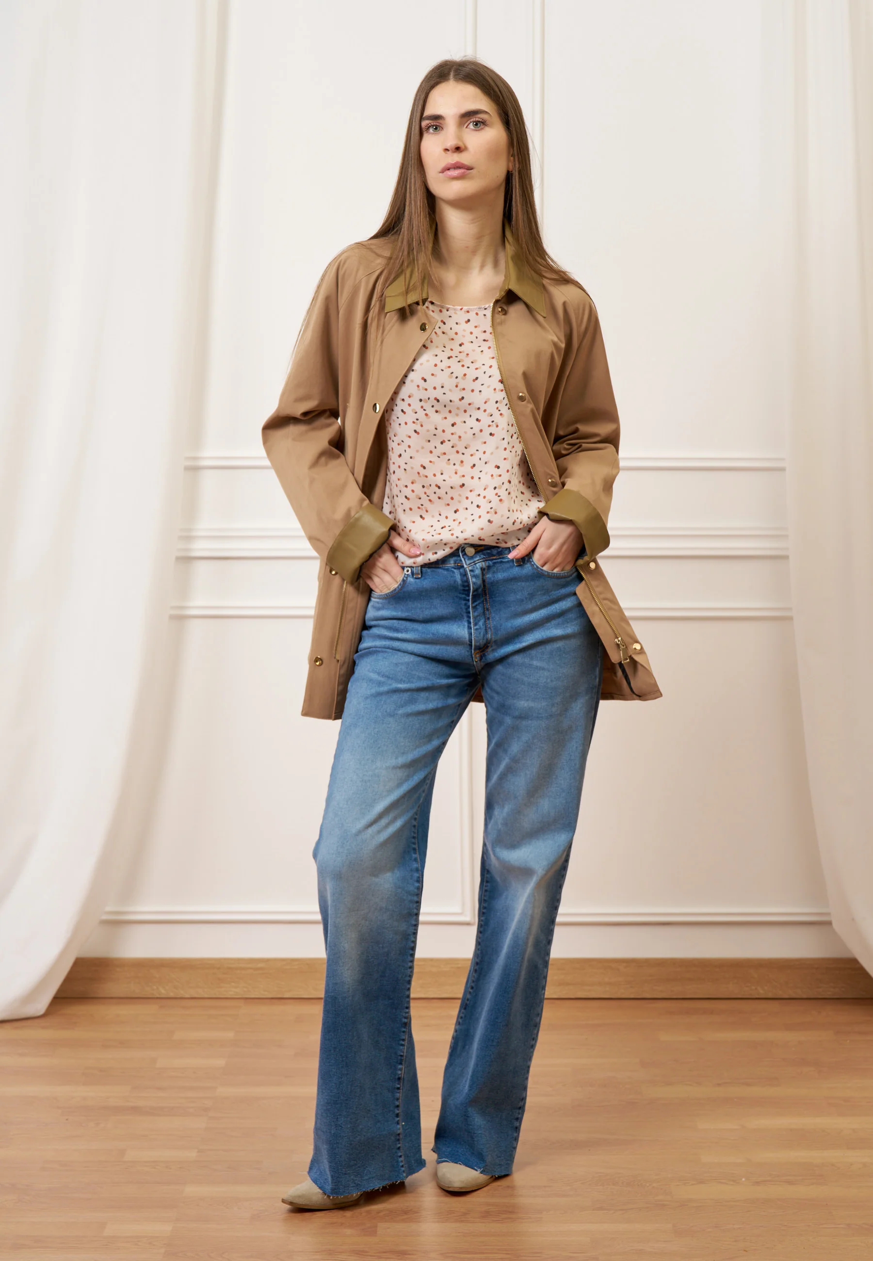 Jeans con fondo taglio vivo - JEANS - Image 15
