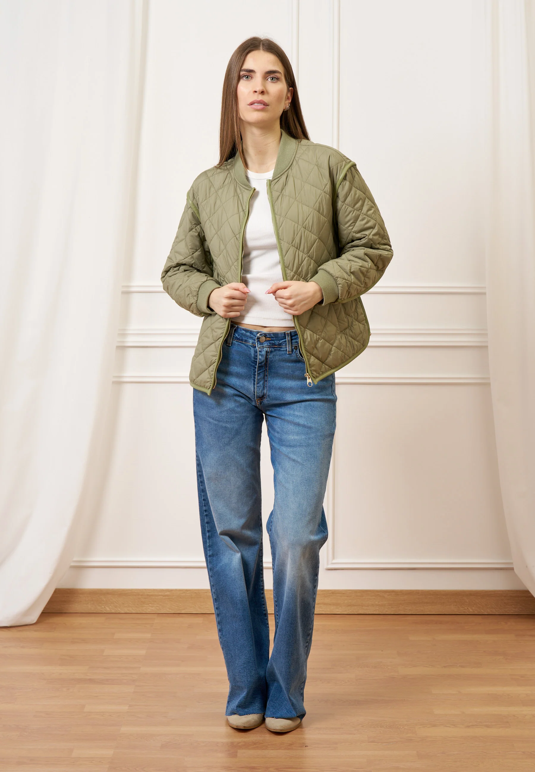 Jeans con fondo taglio vivo - JEANS - Image 7