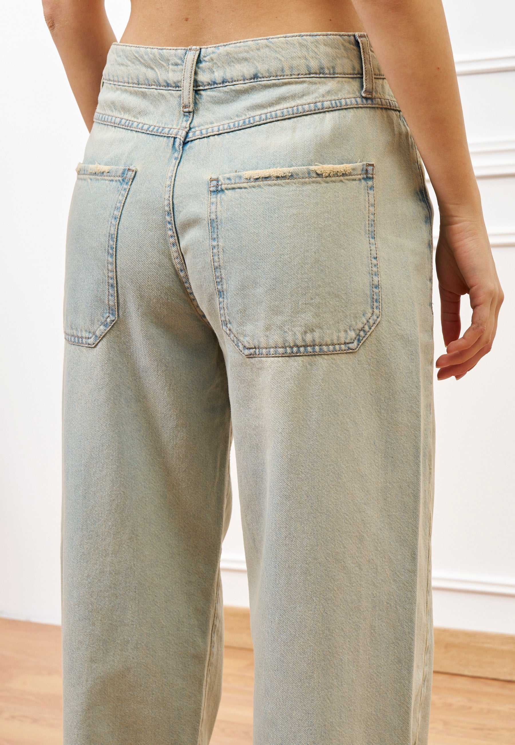 Jeans slavato balloon a vita alta - JEANS - Image 4