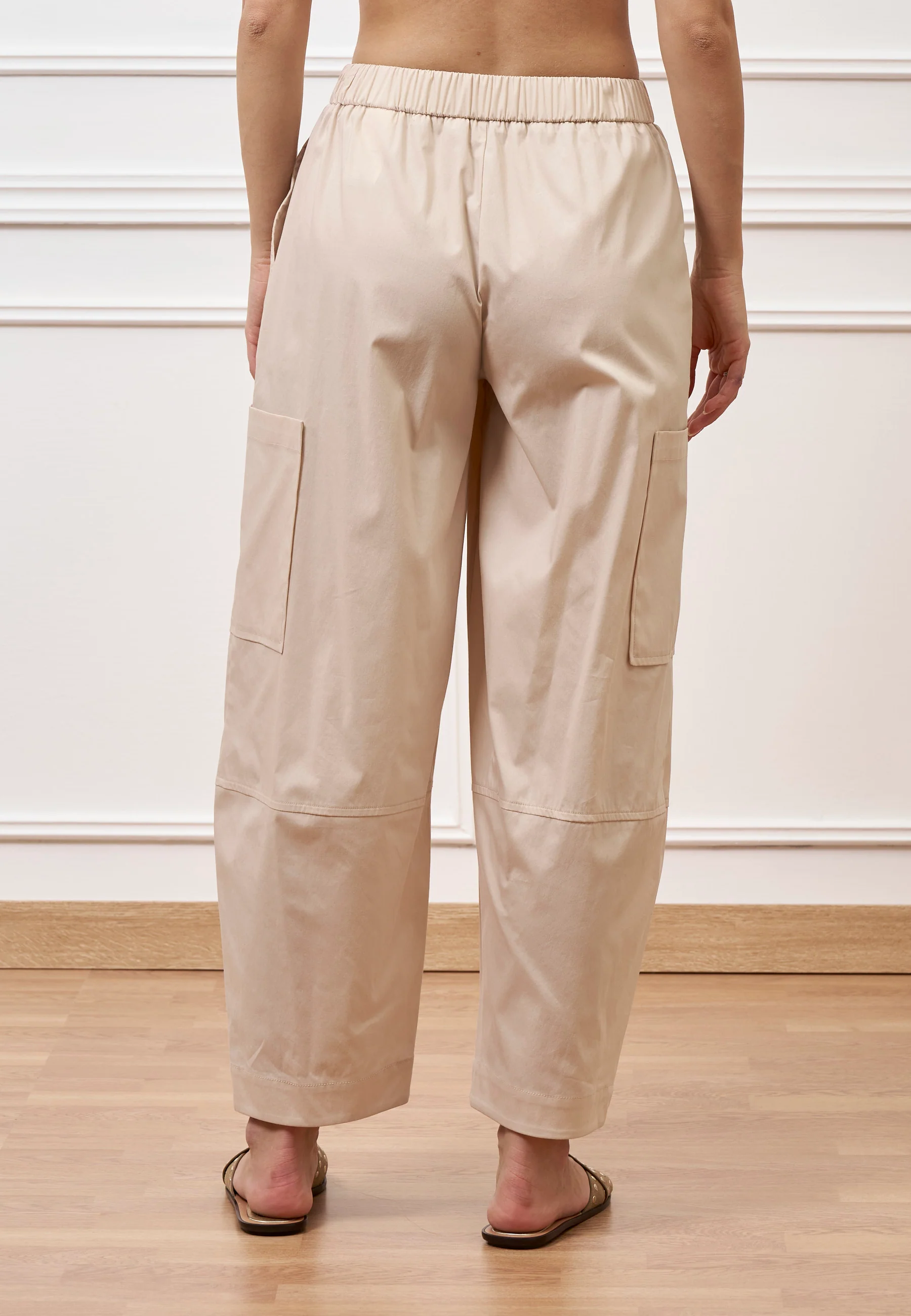 Pantalone ampio con tasconi - BEIGE - Image 5