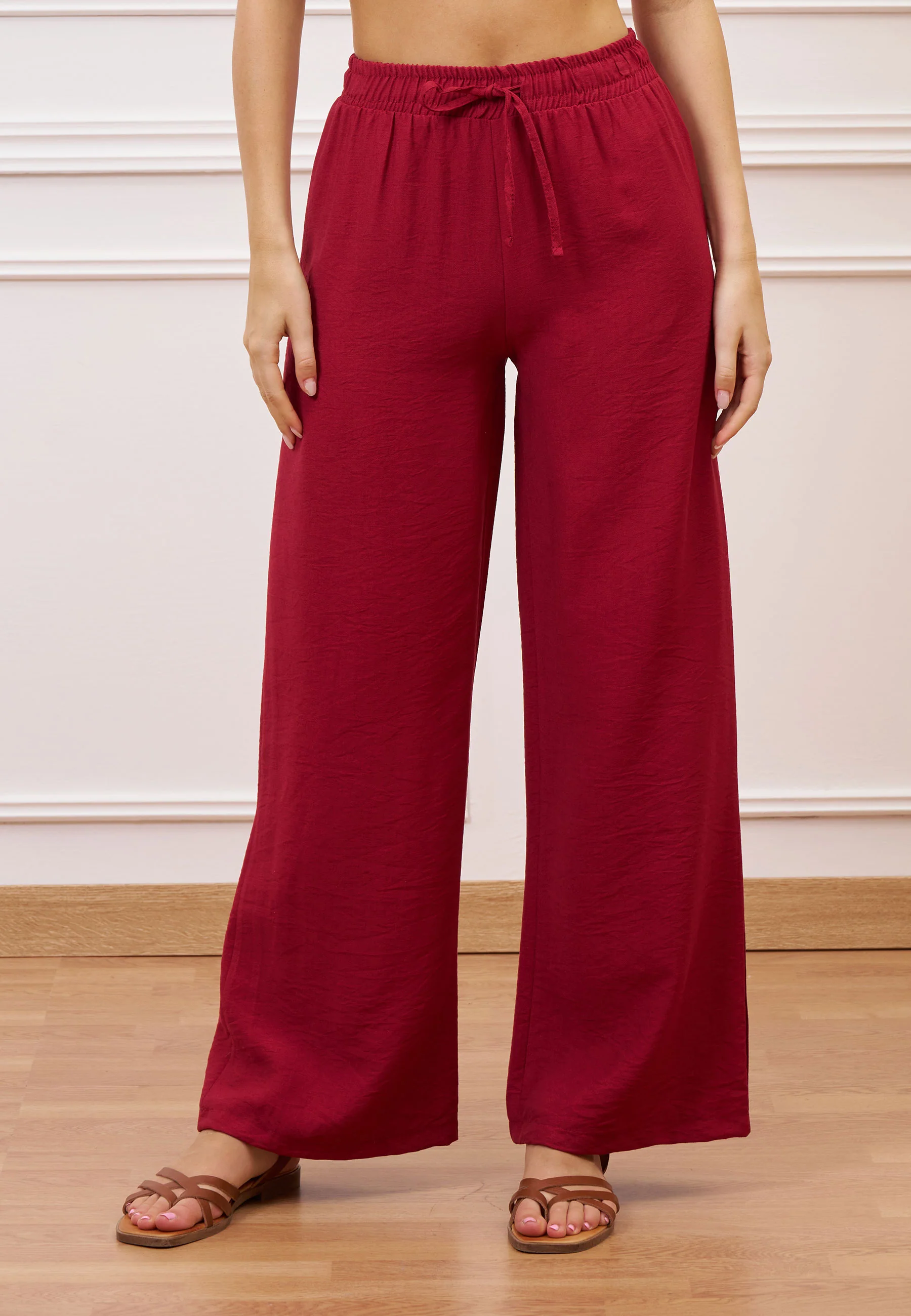 Pantalone ampio in viscosa - BORDEAUX - Image 2