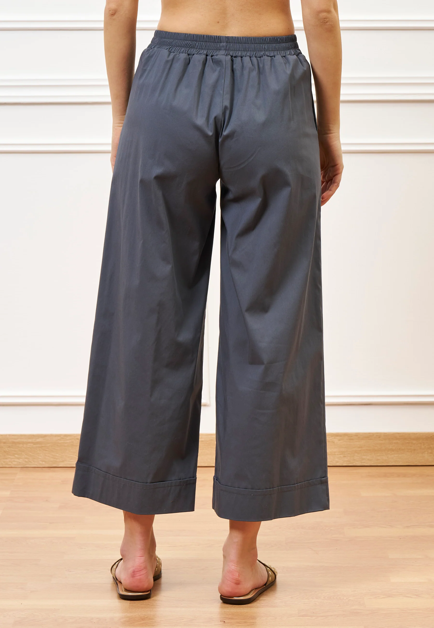 Pantalone crop con risvolto - GRIGIO SCURO - Image 4