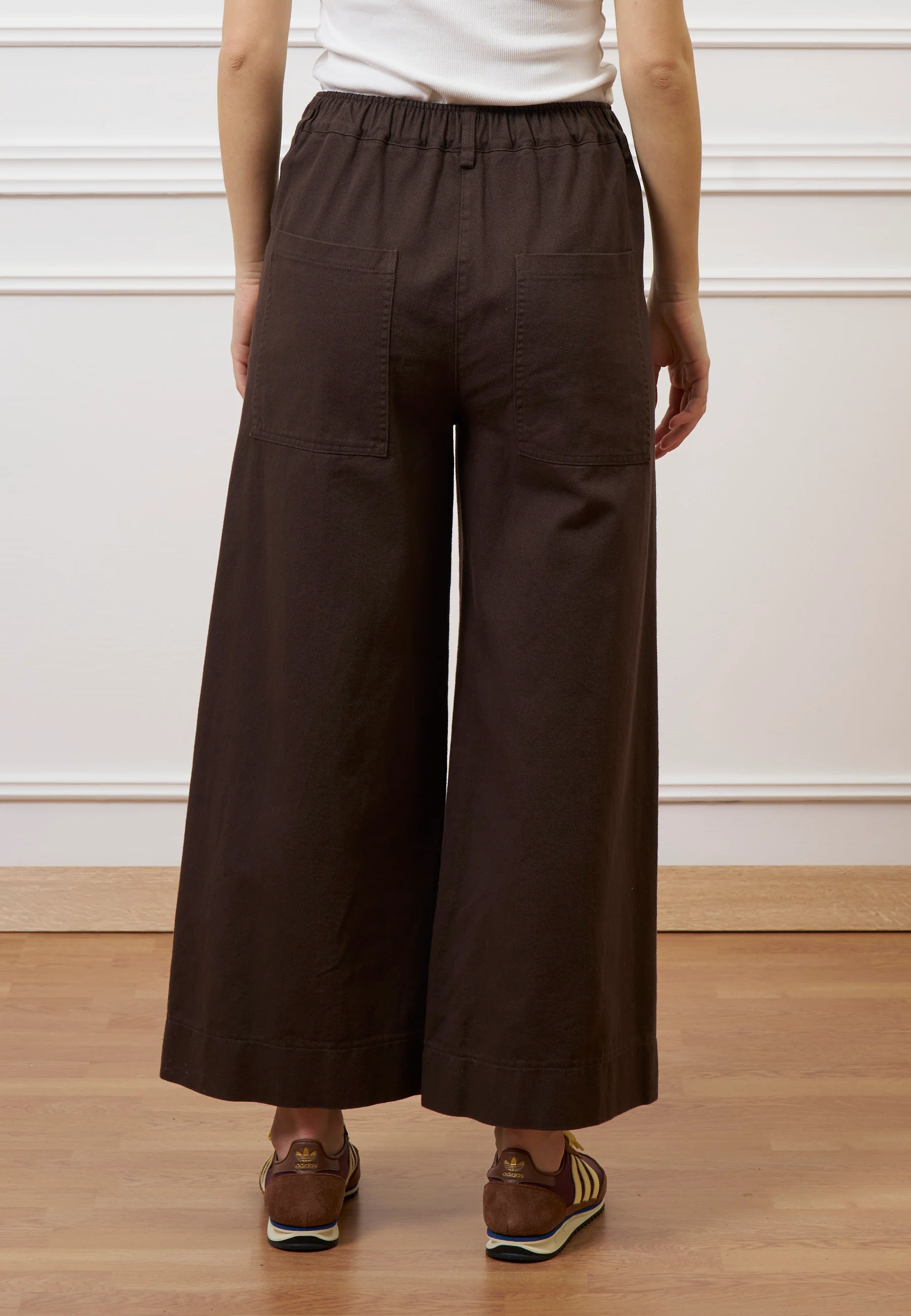Pantalone cropped in gabardina - MARRONE - Image 5
