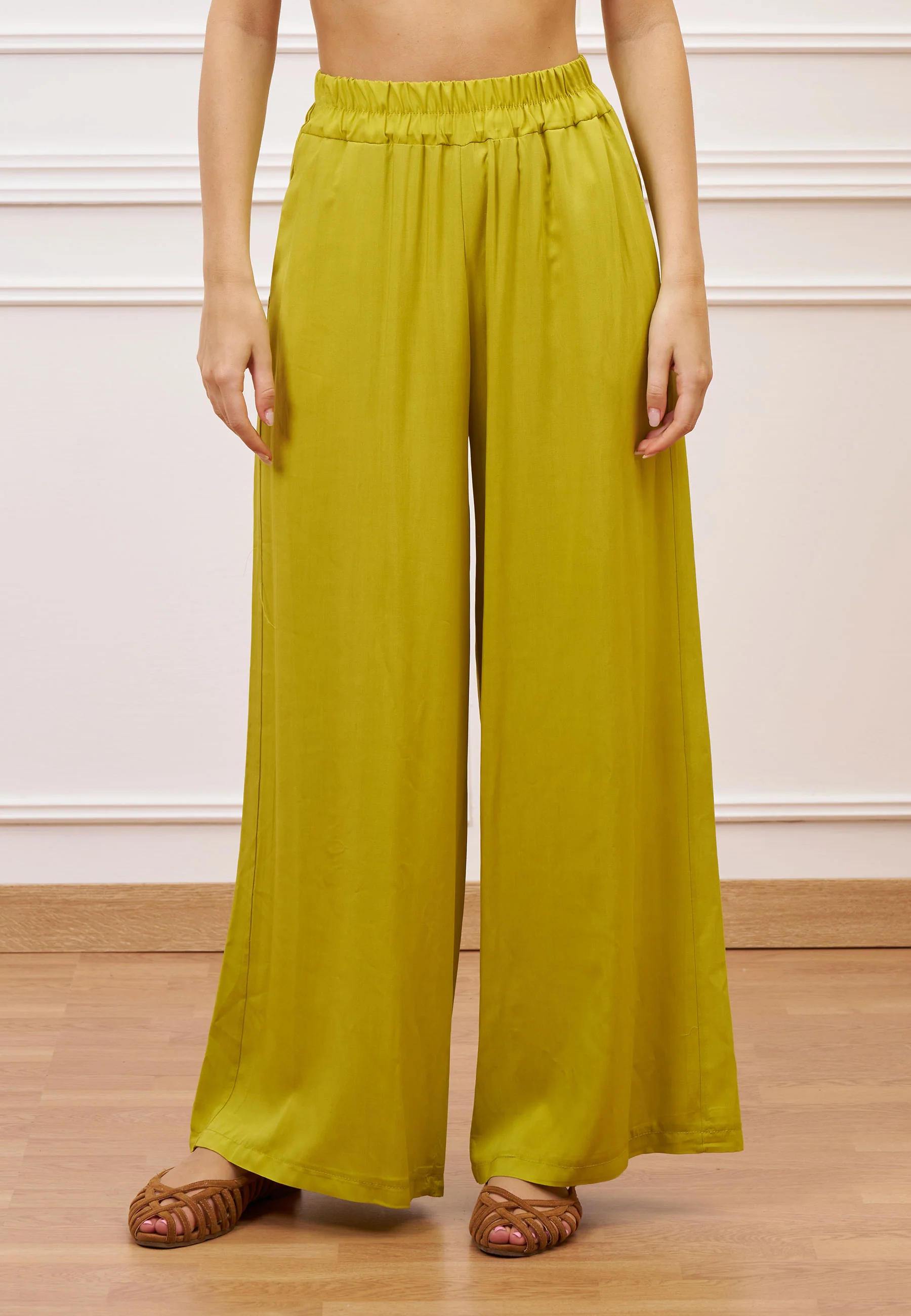 Pantalone fluido in viscosa - VERDE ACIDO - Image 2