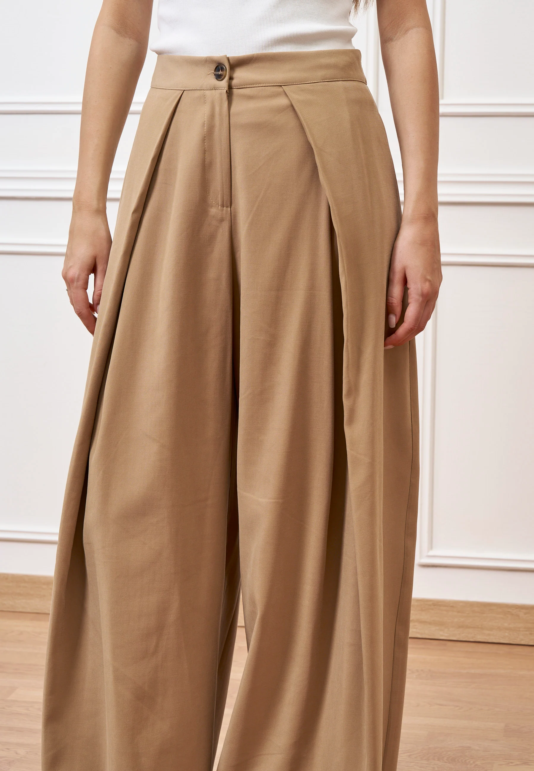 Pantalone largo con pince - CAMMELLO - Image 4