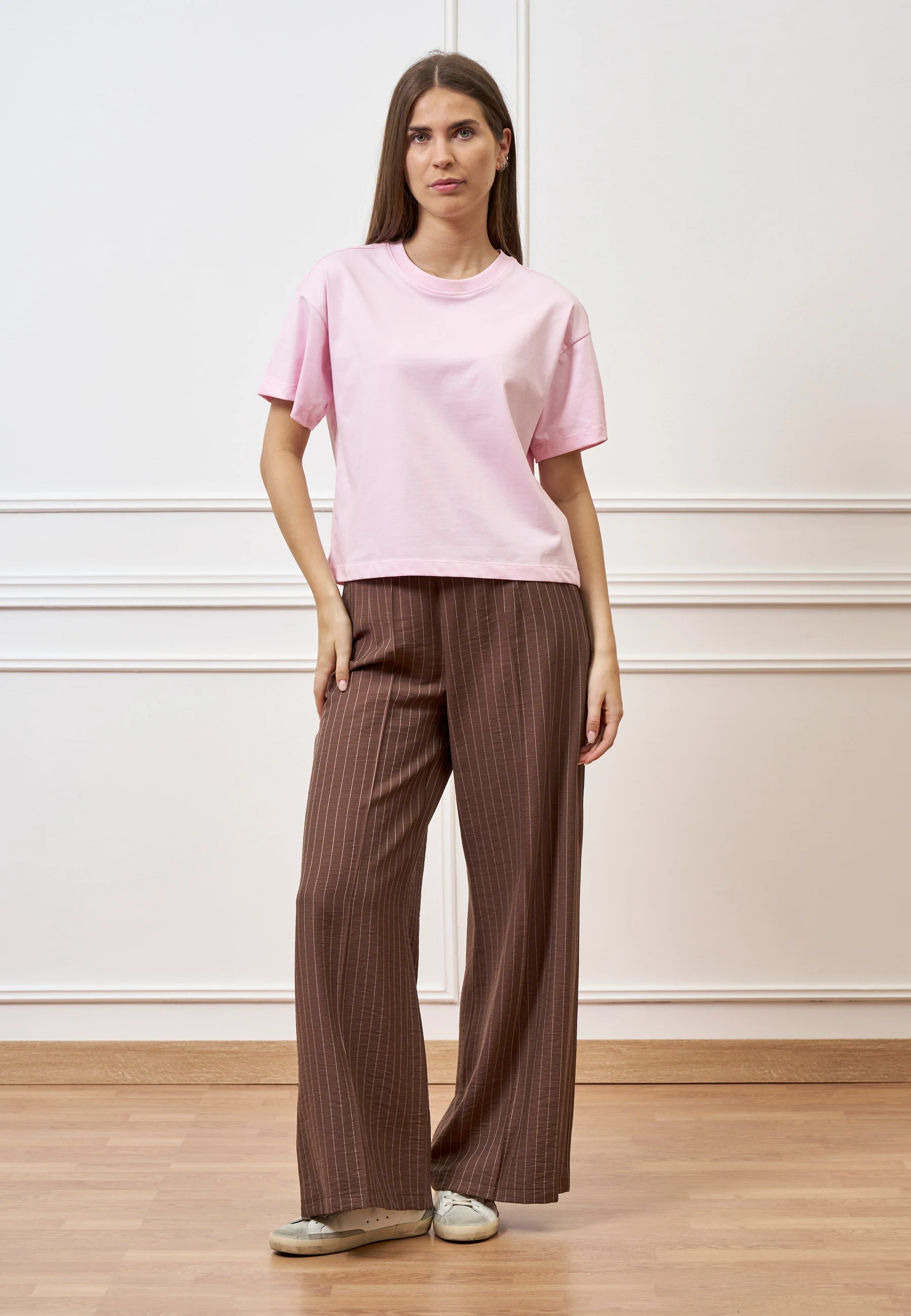Pantalone palazzo gessato con zip laterale - MARRONE - Image 13