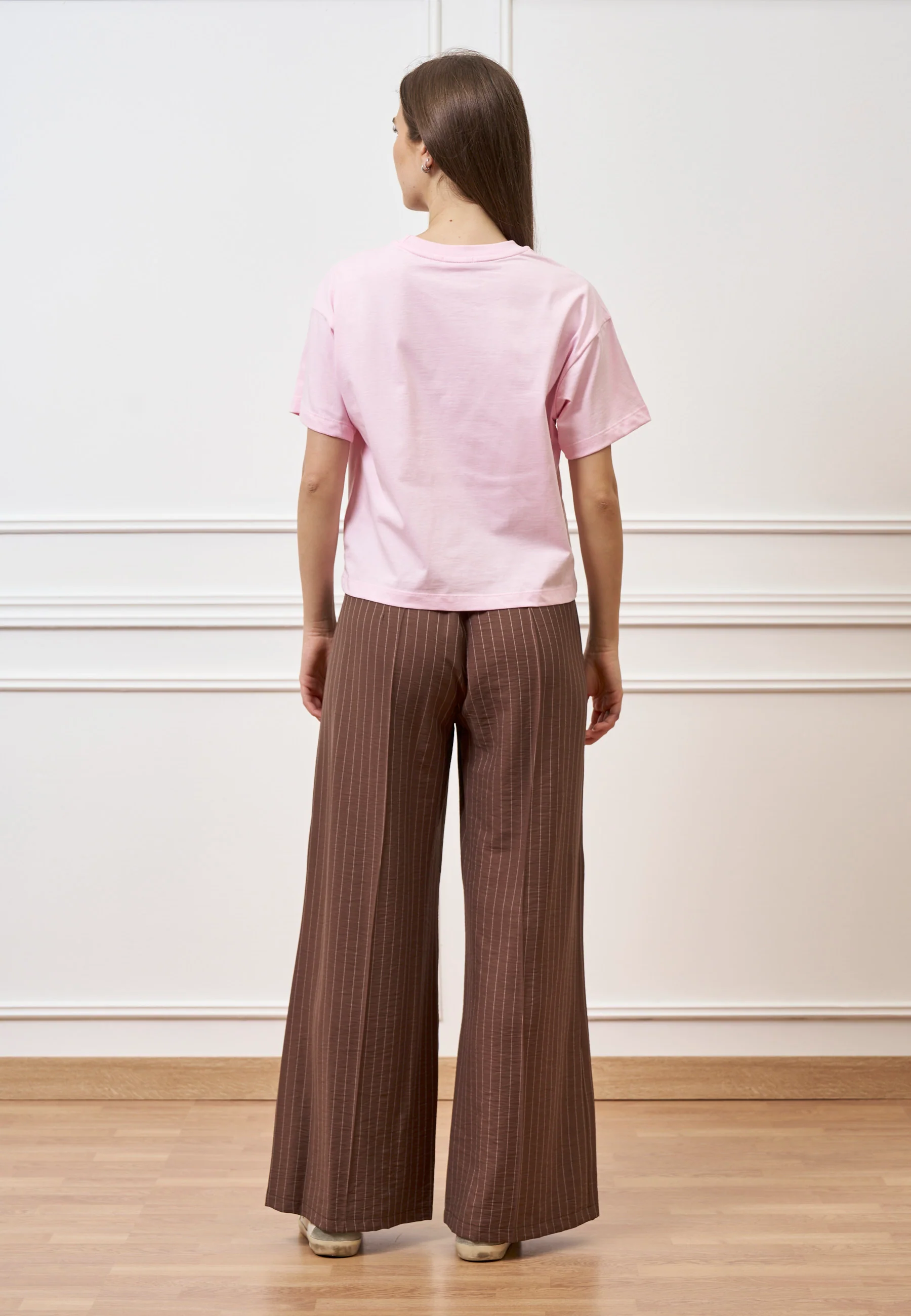 Pantalone palazzo gessato con zip laterale - MARRONE - Image 15