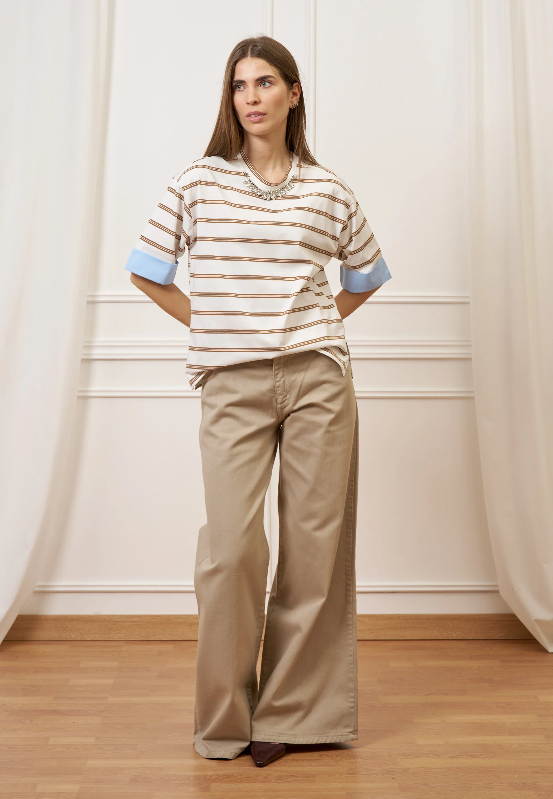 T-shirt a righe con gioiello - AVORIO/BEIGE - Image 3