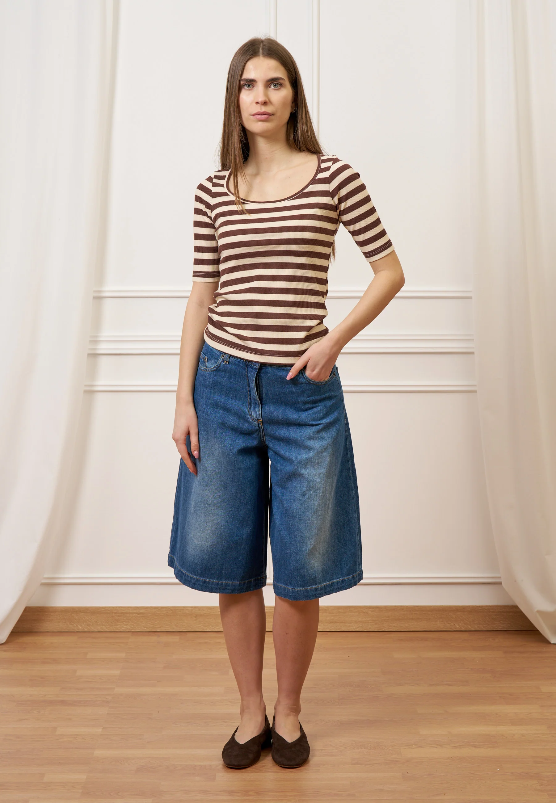 T-shirt a righe in costine stretch - MARRONE - Image 4