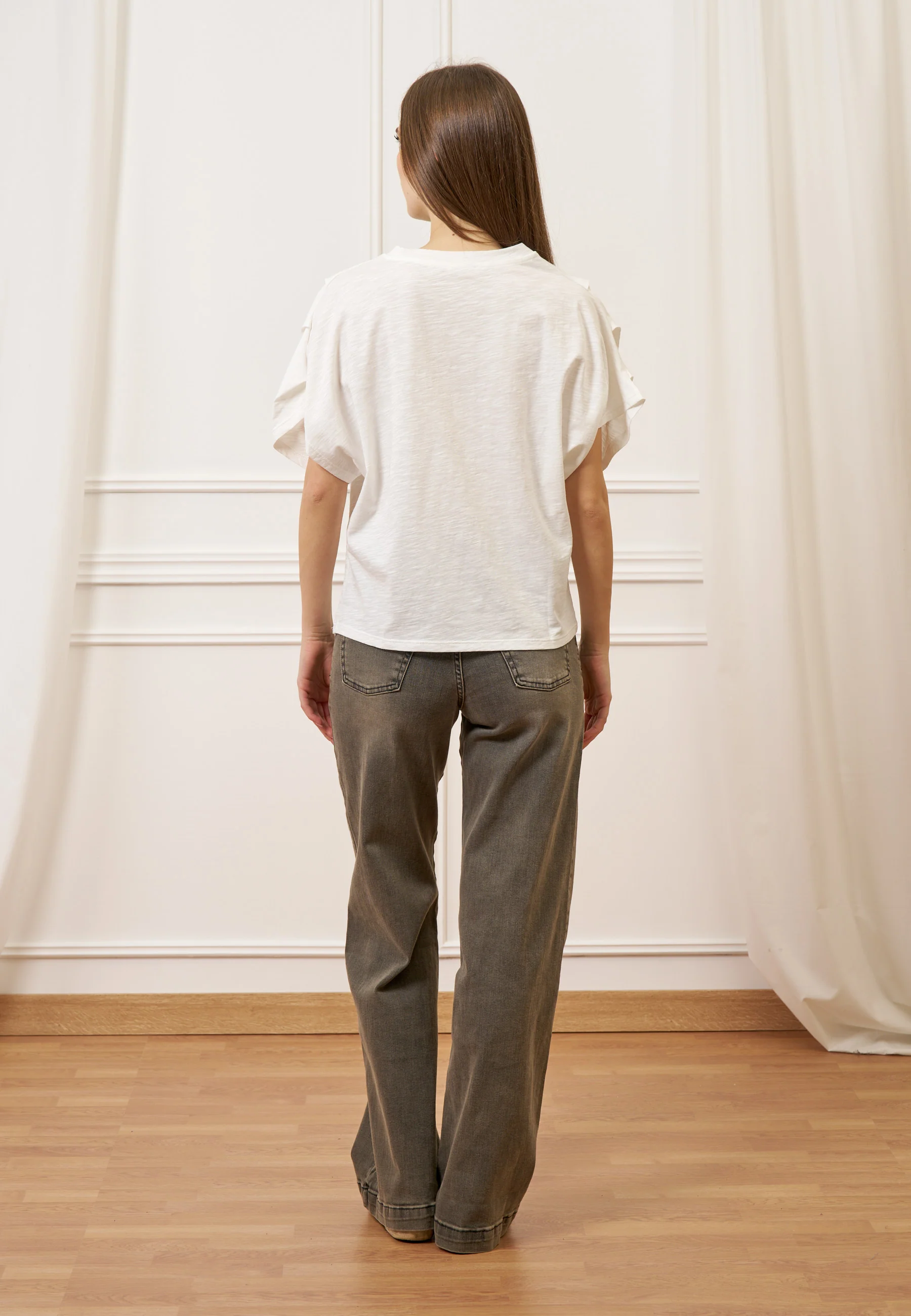 T-shirt con pieghe maniche - AVORIO - Image 5