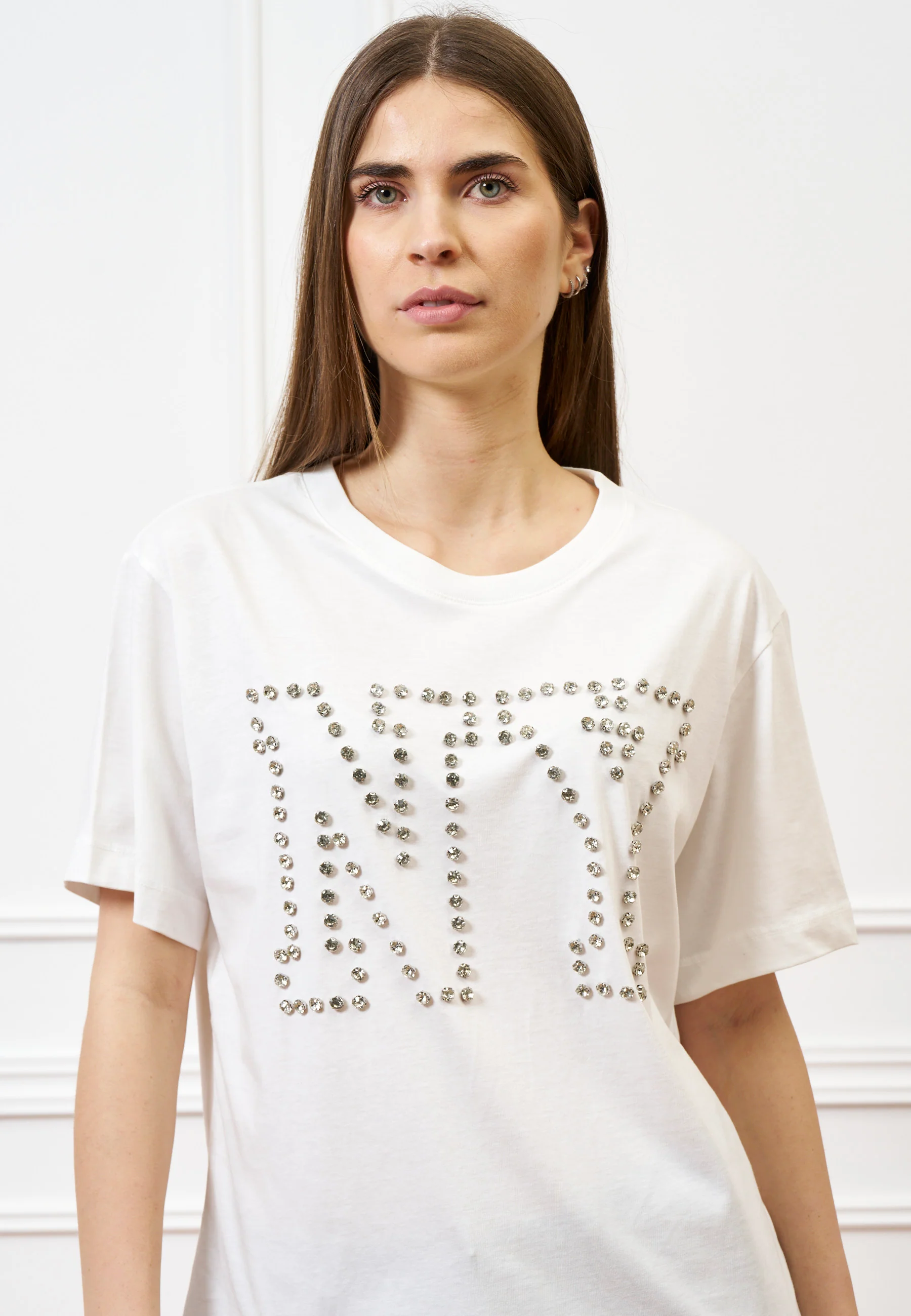 T-shirt con scritta in castoni - BIANCO - Image 2