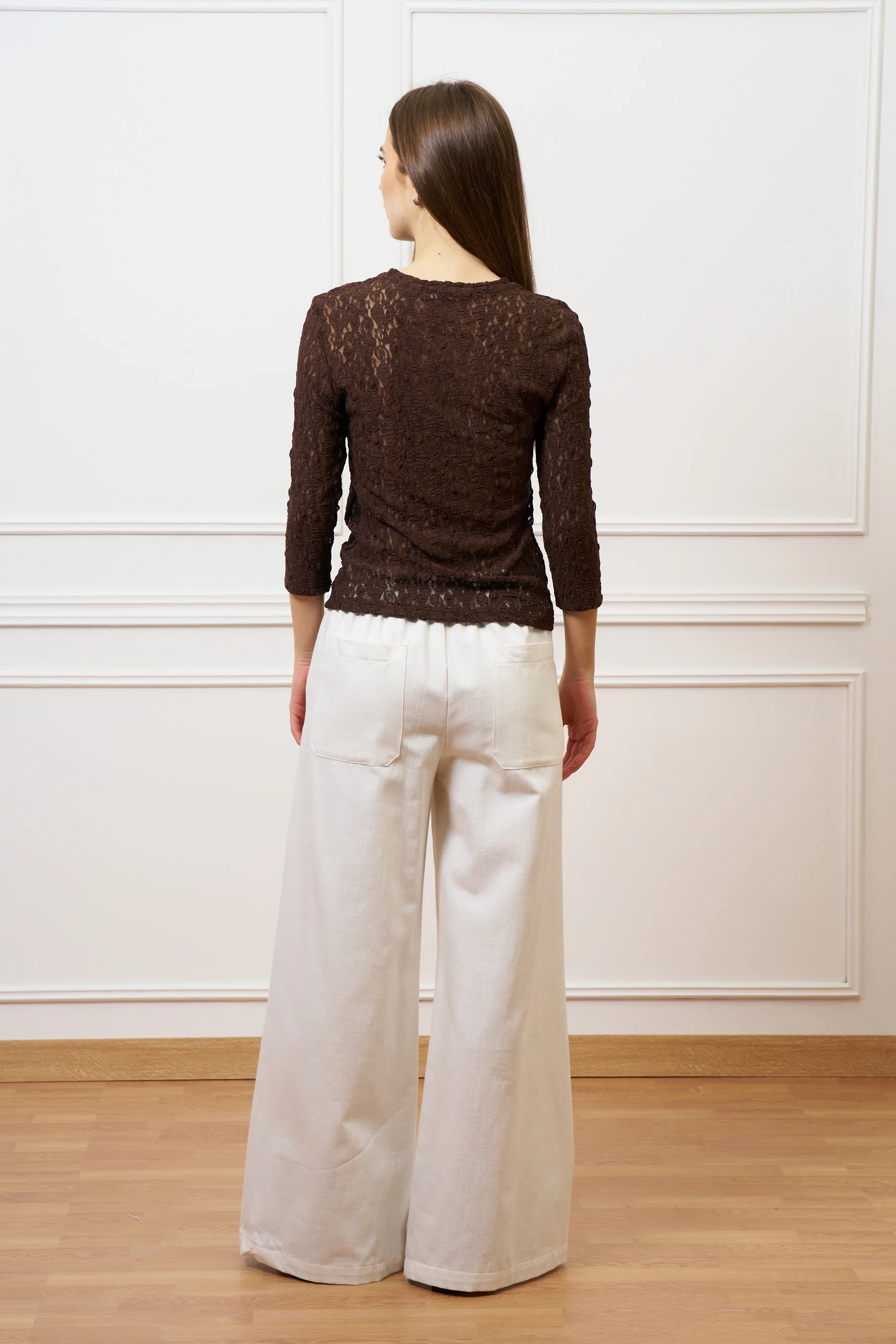 T-shirt in pizzo stretch maniche trequarti - MARRONE - Image 5