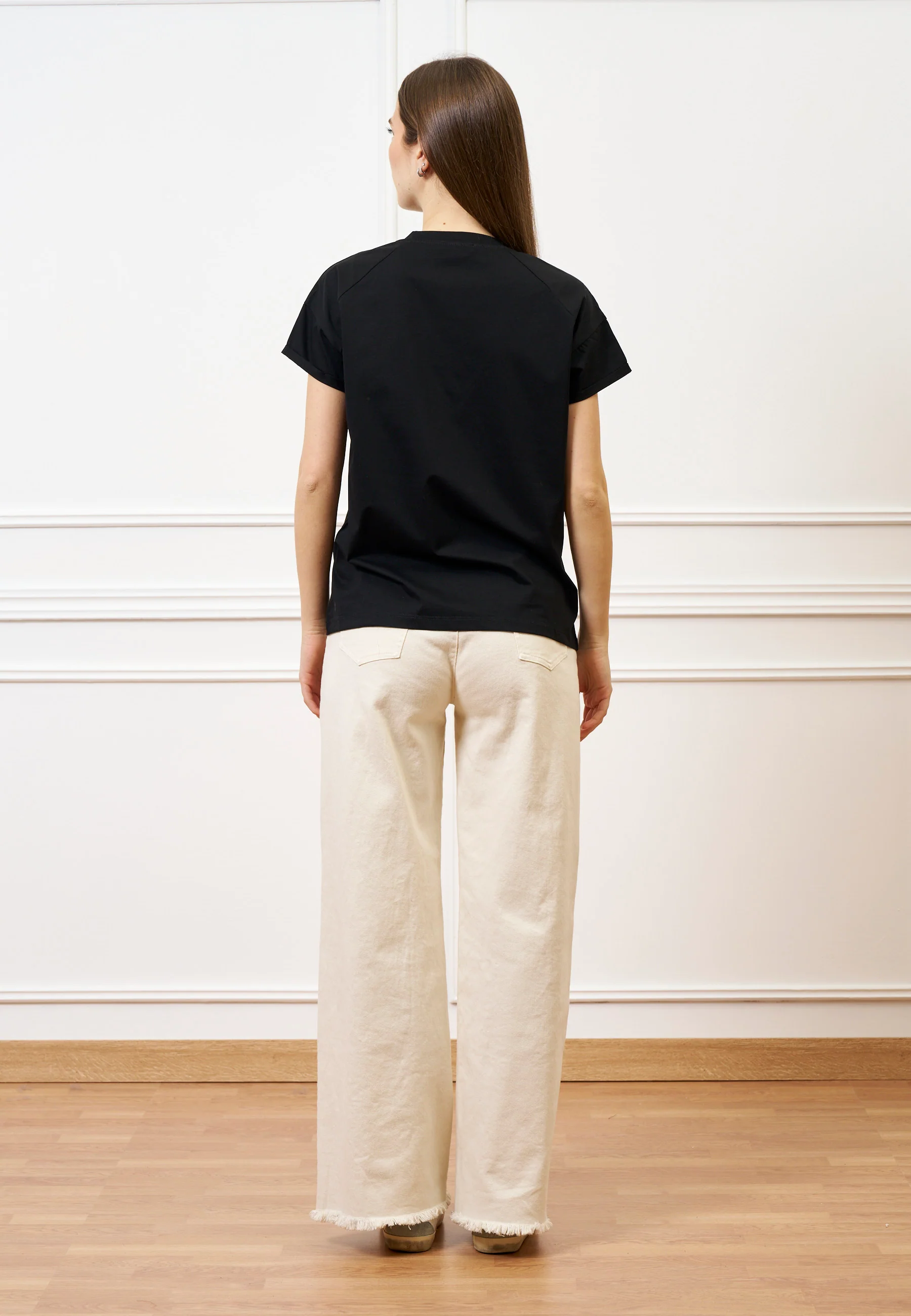 T-shirt over scollo a v - NERO - Image 5