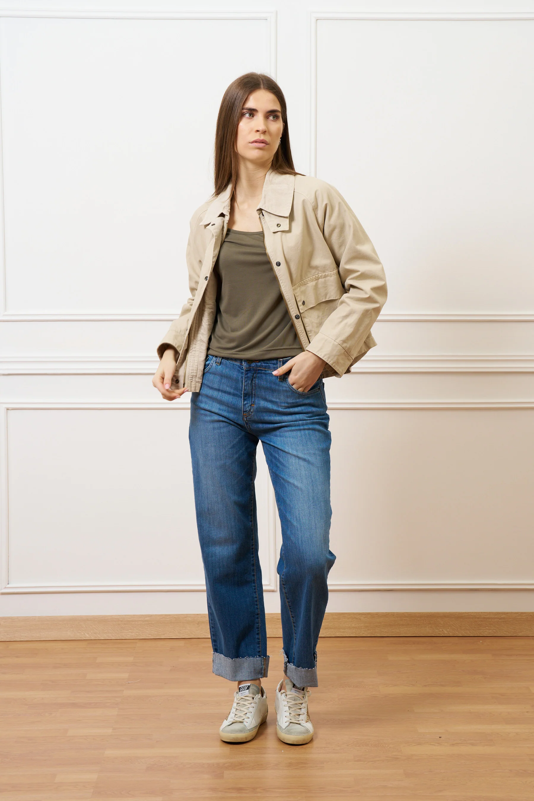 T-shirt scollo ampio in modal - MILITARE - Image 6