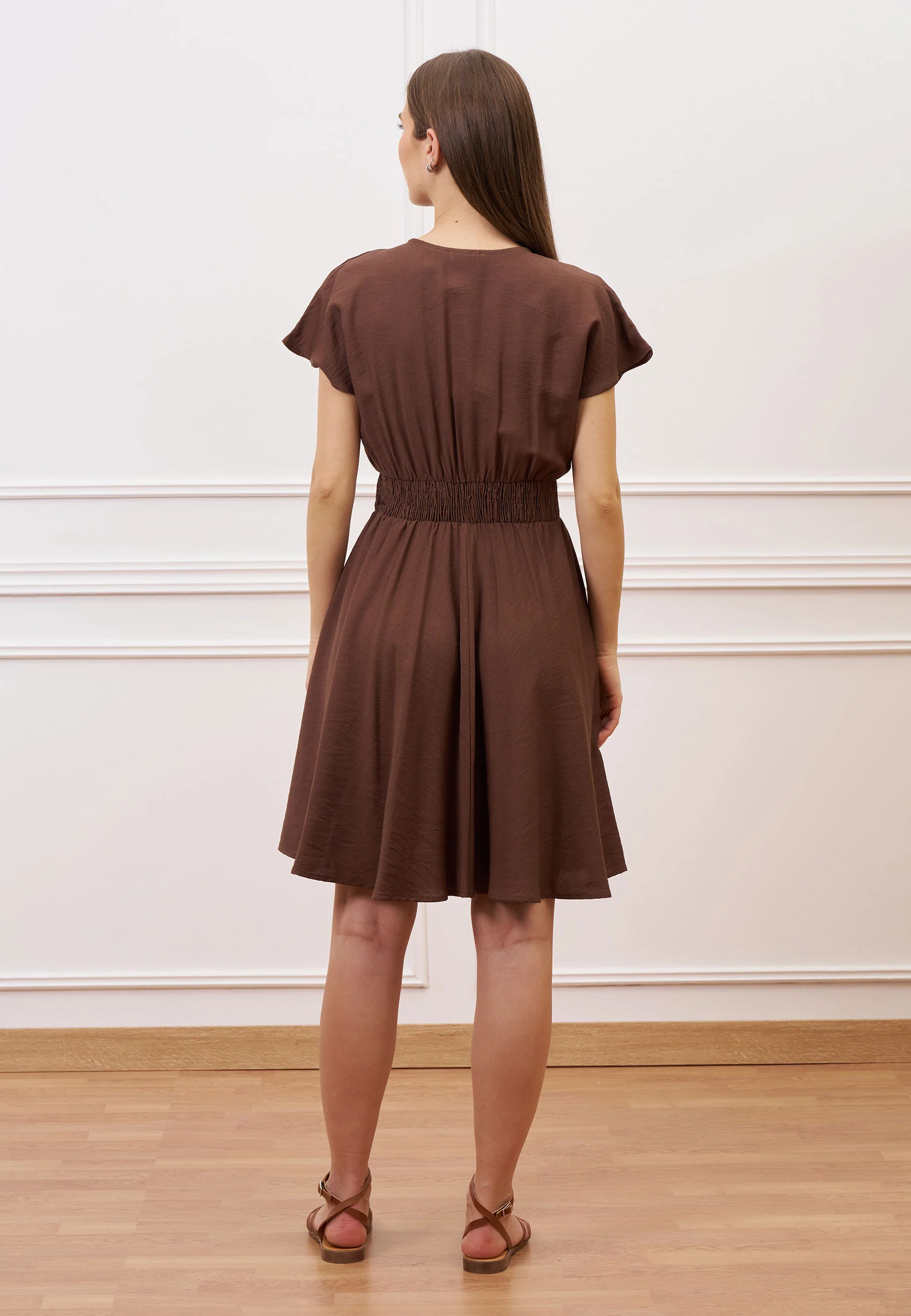 Vestito corto in viscosa con fiore - MARRONE - Image 5