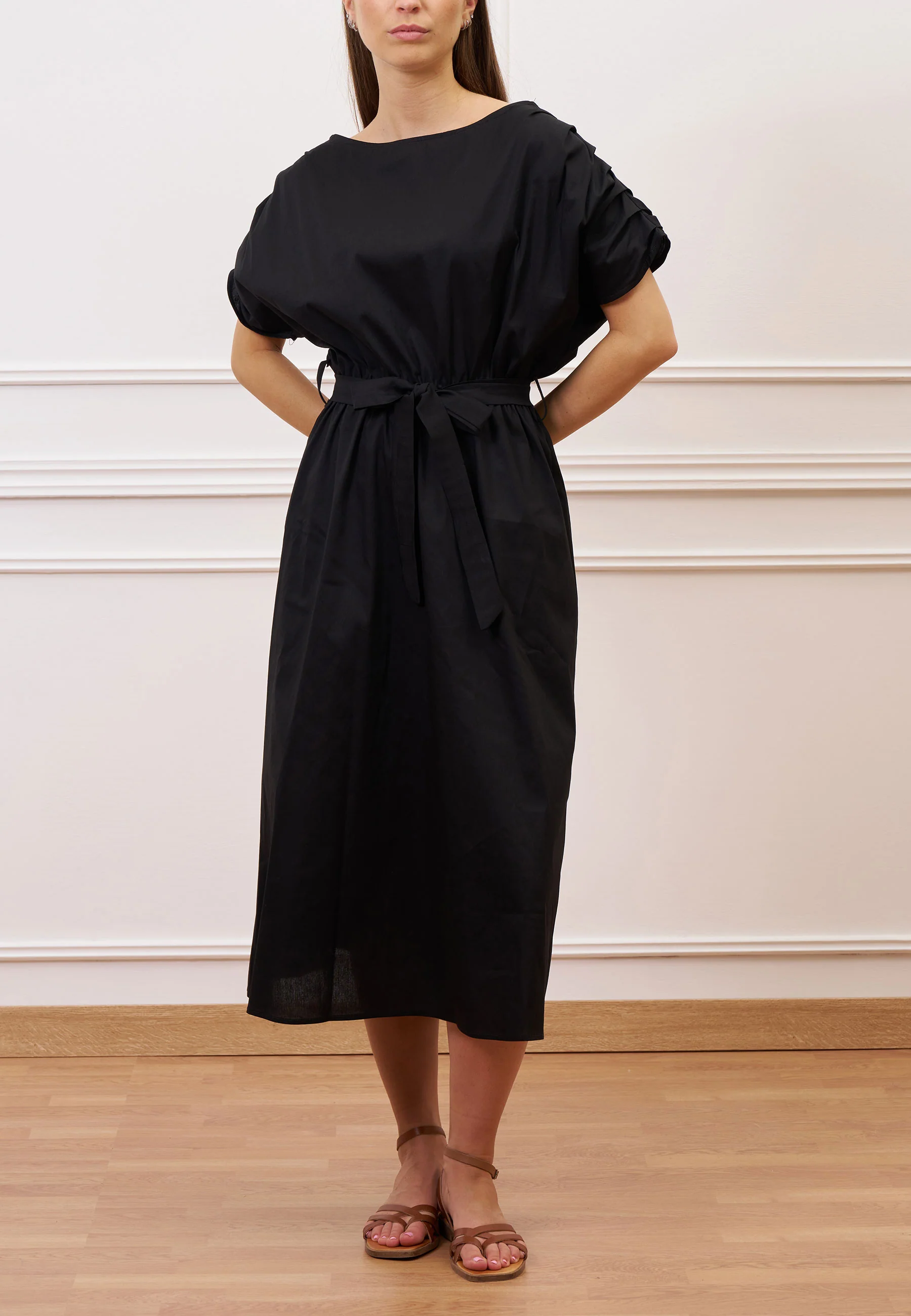 Vestito lungo con maniche arricciate - NERO - Image 4